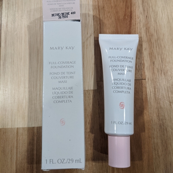 Mary Kay Full Coverage Foundation Beige #400
